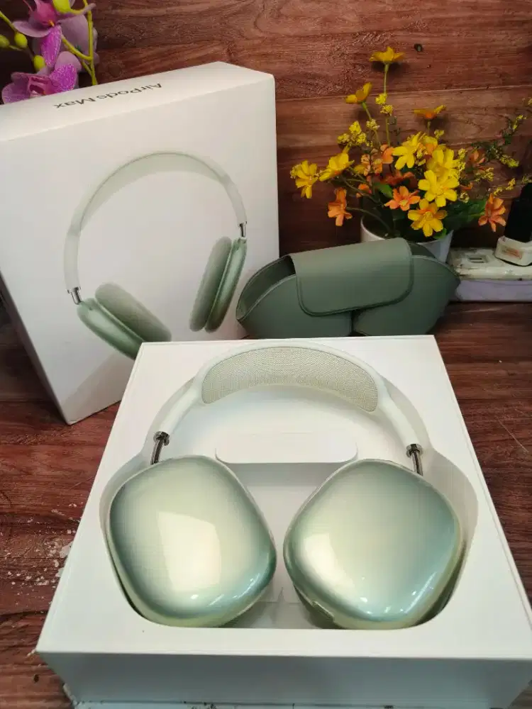 Apple airpod max light green mulus 99% fullset original bergaransi