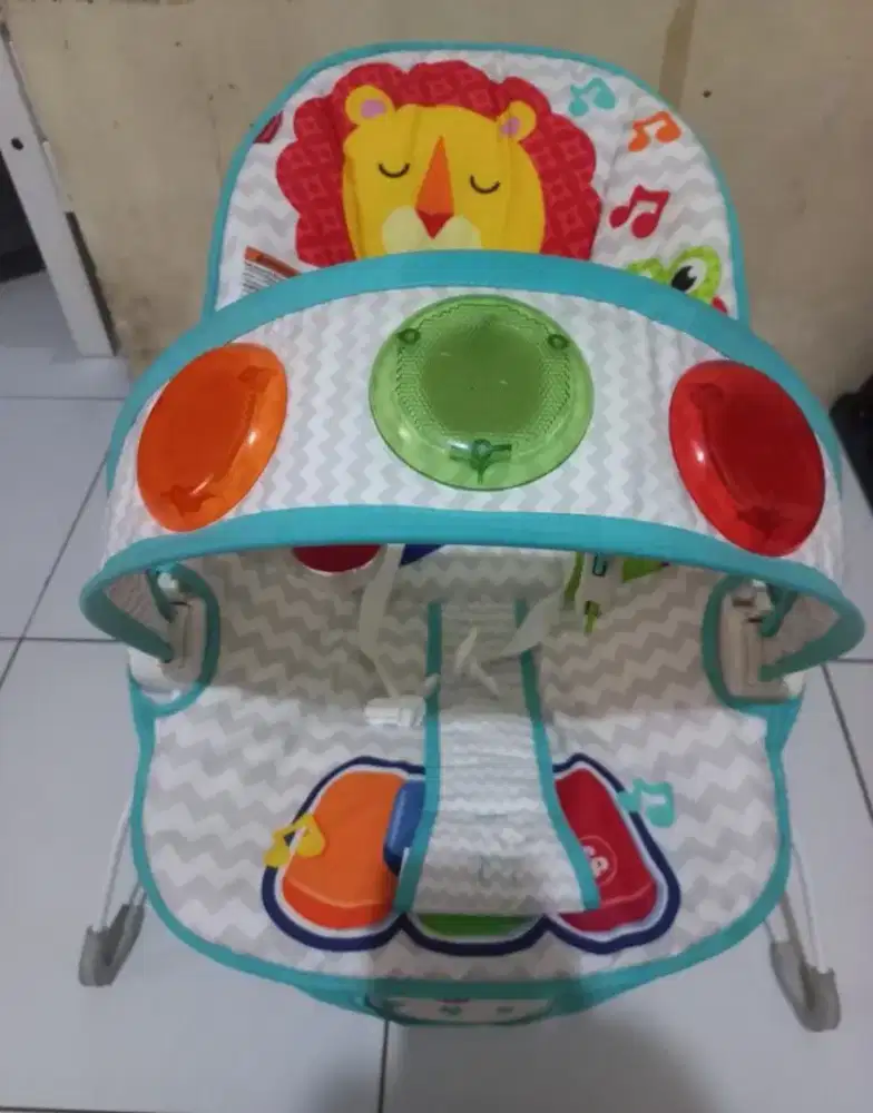 Fisher Price klik and play musical bouncer