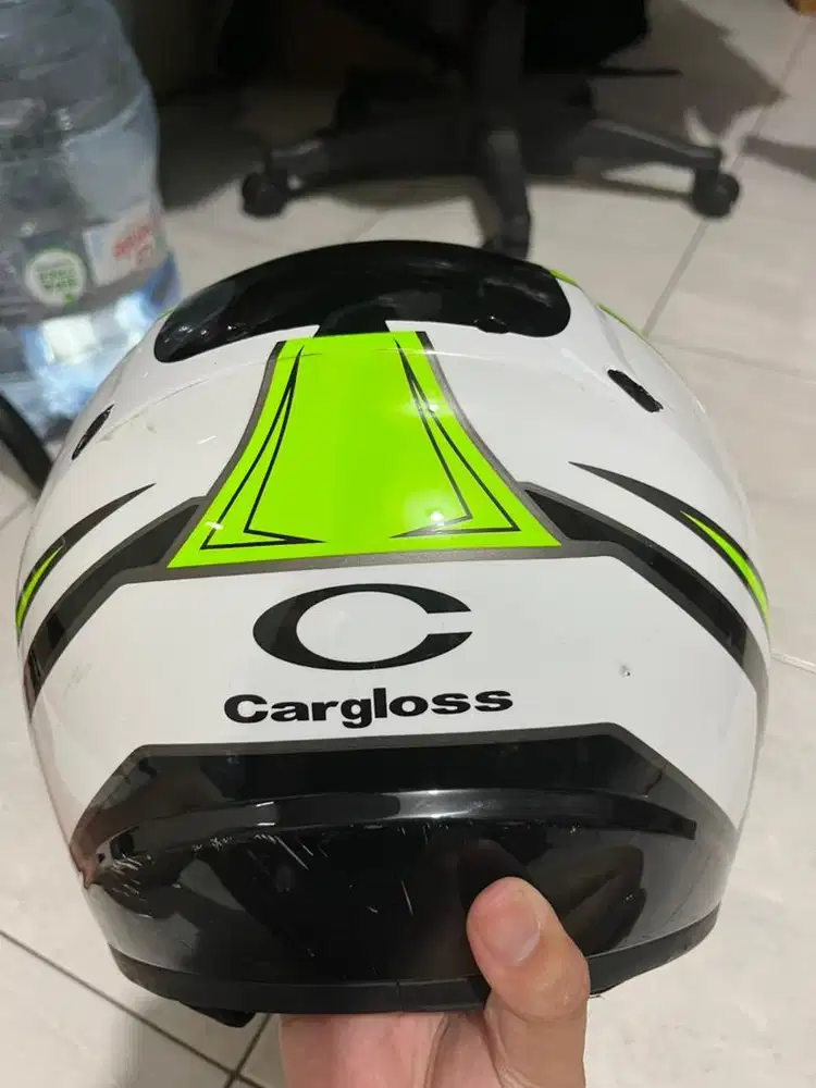 Jual Helm merk cargloss karena jarang pakai