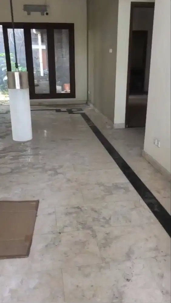 Dijual Rumah South Emerald Mansion Citraland Surabaya Barat