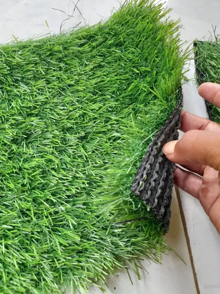 Rumput Sintetis Kuat Untuk Taman Bermain Anak Ramah Lingkungan