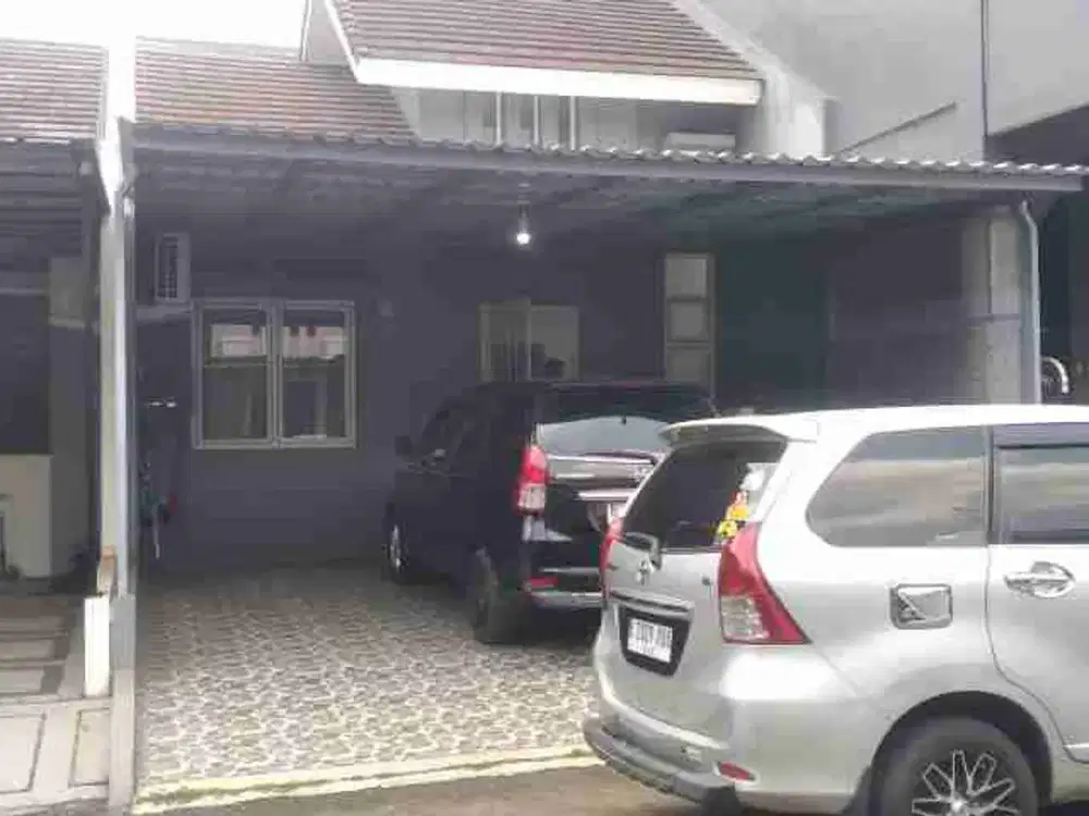 Dijual rumah grand wisata harga murah
