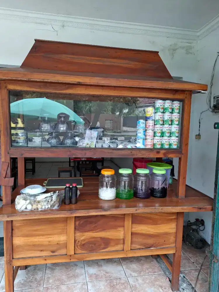 Dicari karyawan di warung