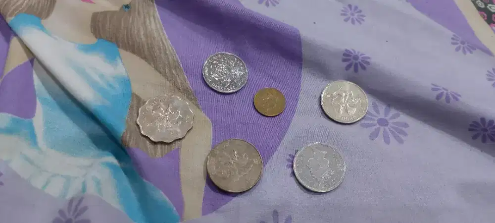 Koin uang luar & dvd