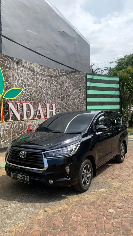 Toyota Innova Reborn G 2.4 Solar Manual