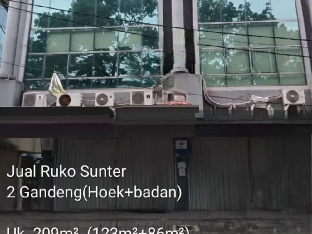 Ruko Royal Sunter gandeng 5 lantai menghadap jalan utama bagus