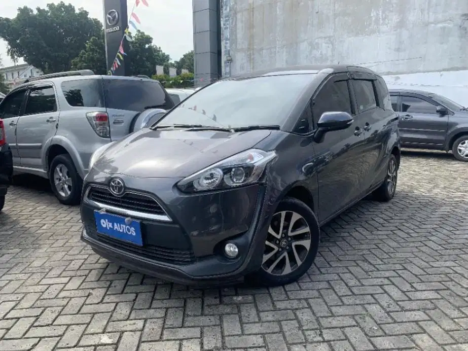 LOW DP Toyota Sienta 1.5 V Bensin-AT 2017 SOX