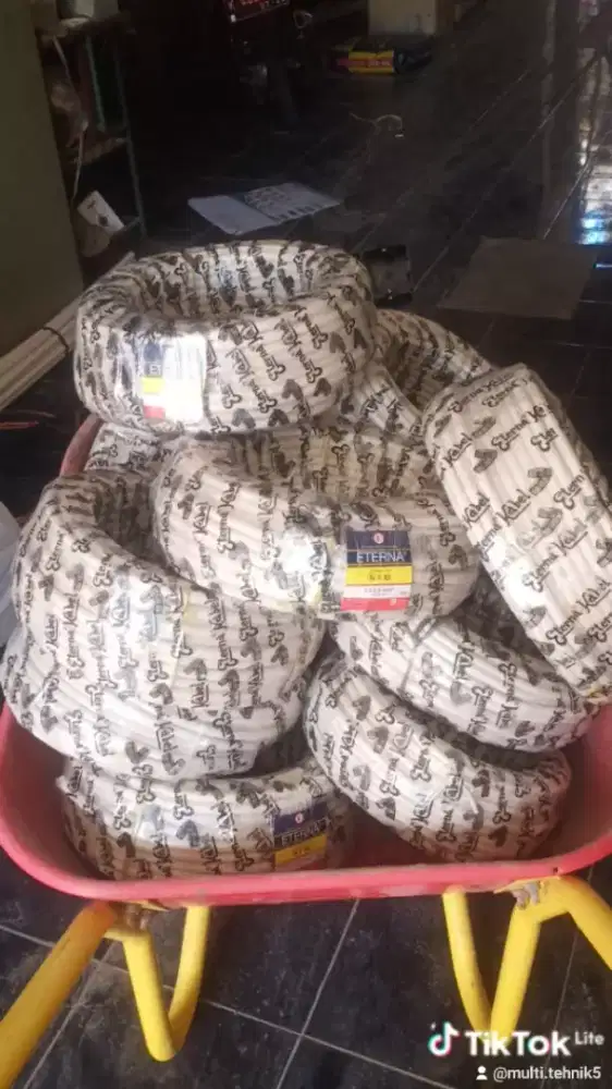 Dibutuhkan Kenek AC dan Serabutan