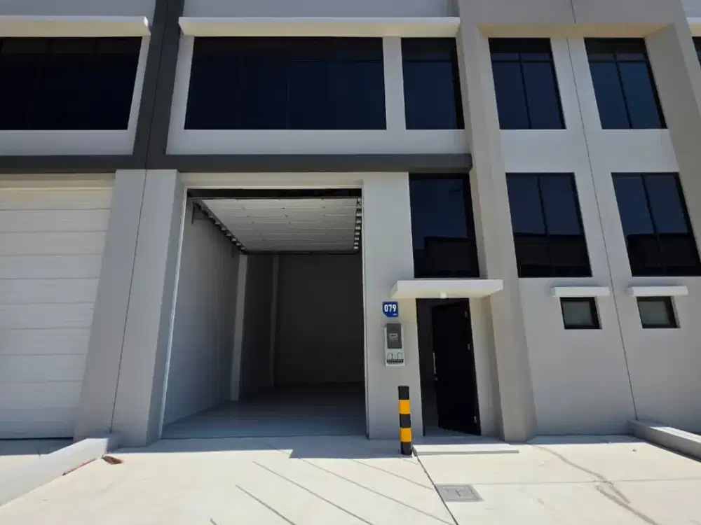 Disewakan Gudang Bizpark PIK 2 Ukuran 9x20 Full Gudang 160 Juta!!