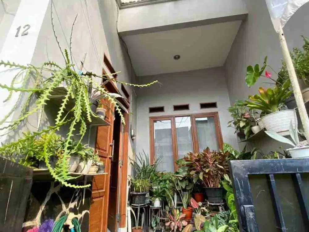 Dijual Rumah Di Reni Jaya Pamulang 3KT, 2KM, 2 Lantai - Dekat Universitas Pamulang dan Tol Pamulang