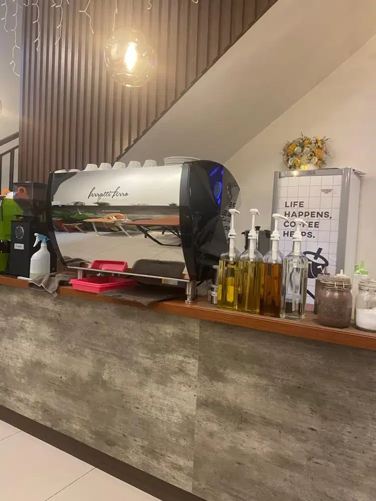 BARISTA BERPENGALAMAN