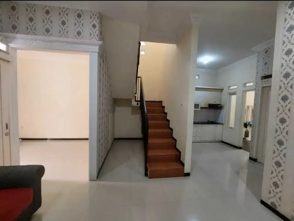 Dijual cepat rumah di swadaya 1 Pejaten Timur Jaksel