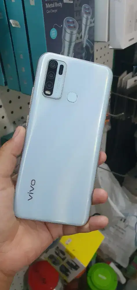 Vivo Y30 ram 4/128