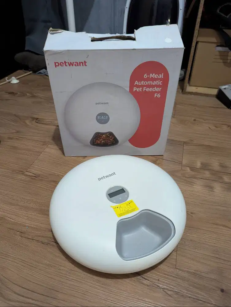Petwant - Automatic Pet Feeder