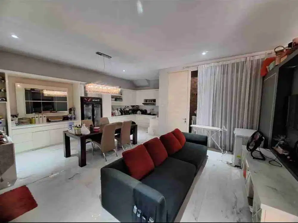 Dijual Rumah Cluster Palm Beach Pakuwon City Full Furnished