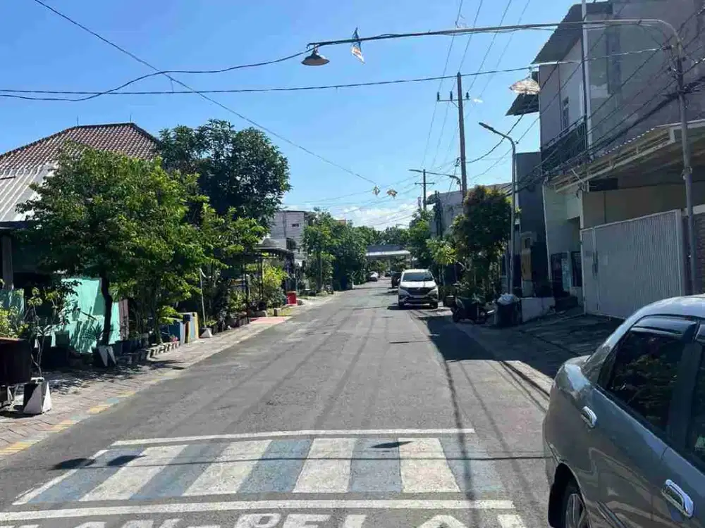 jual Rumah Bratang Gede