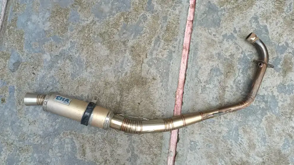 kenalpot recing honda sonic 150r