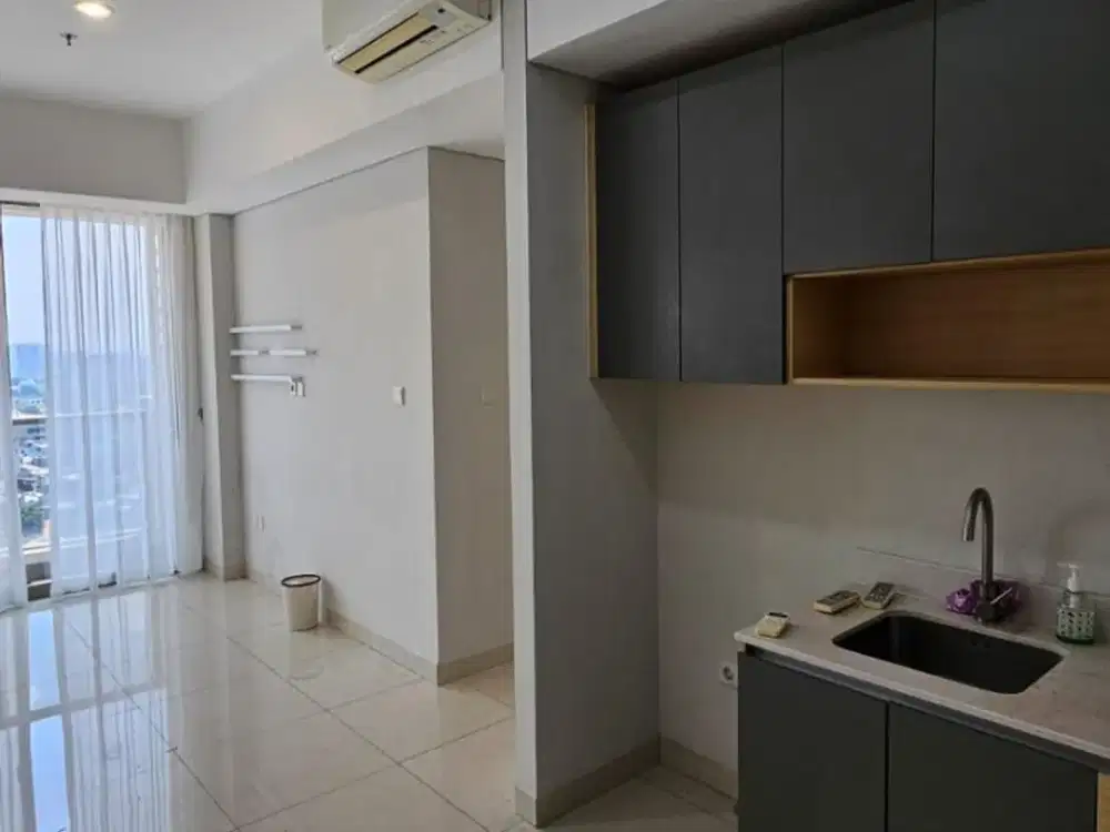 3BR Unfurnished Apartemen Taman Anggrek Residences - Jakarta Barat
