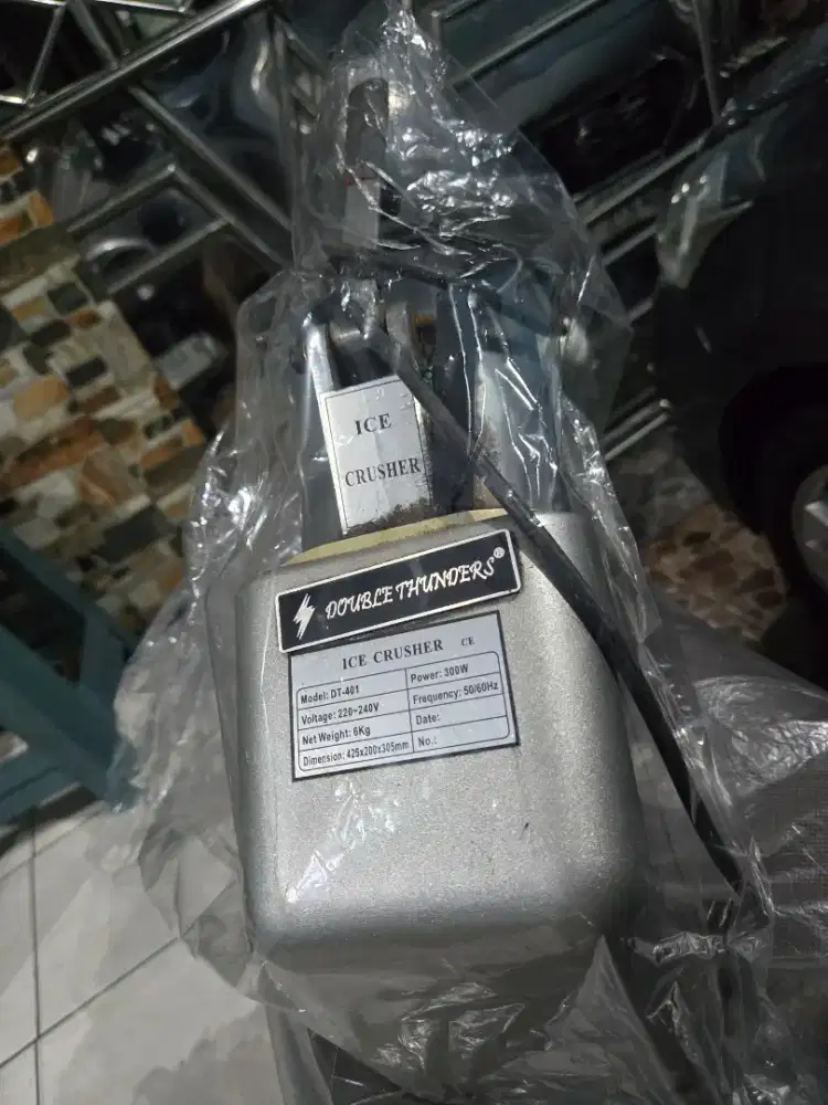 Mesin Serut Es (No Kardus)