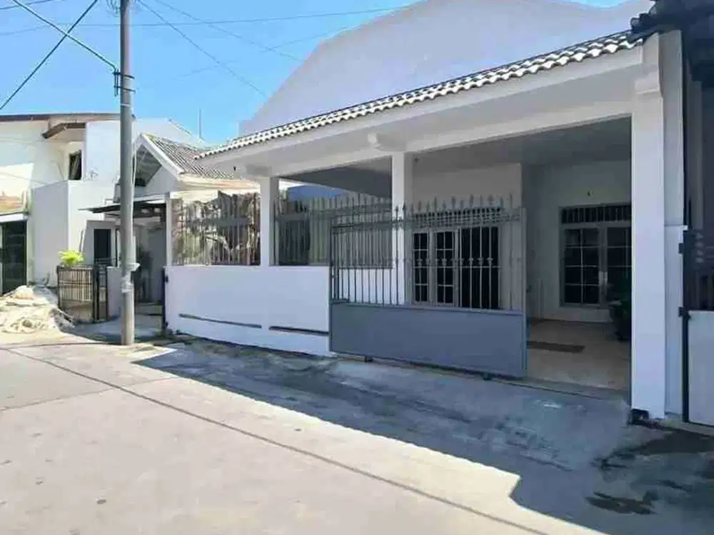 Di sewakan baru bersih selatan Soto Gading