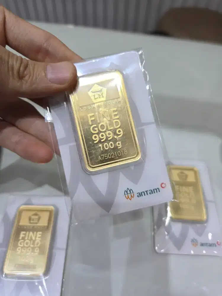 EMAS ANTAM 100G 2025 MEDAN