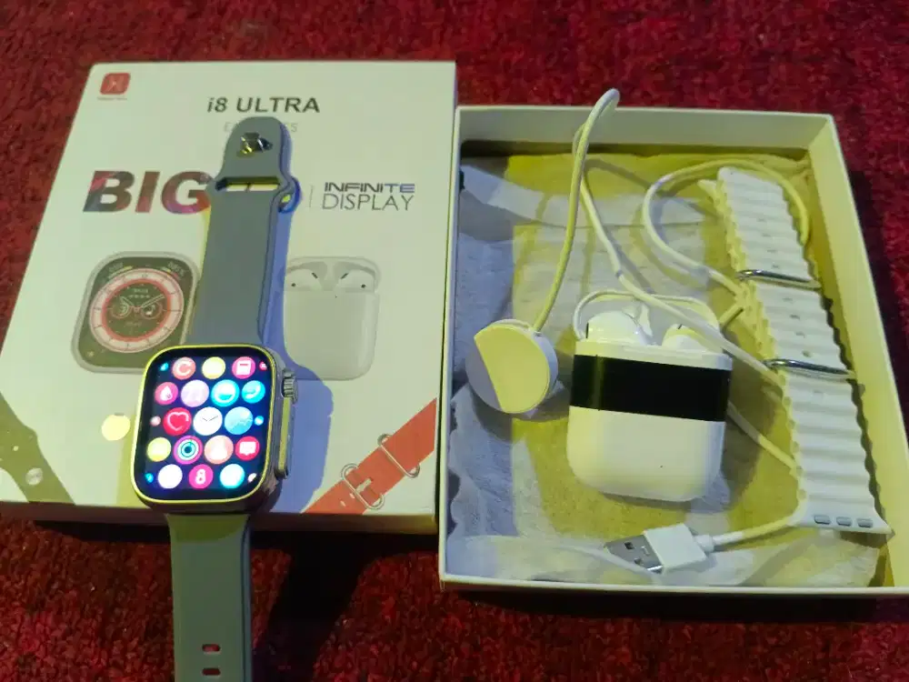 Jam dan ear Phone i8 ultra Big