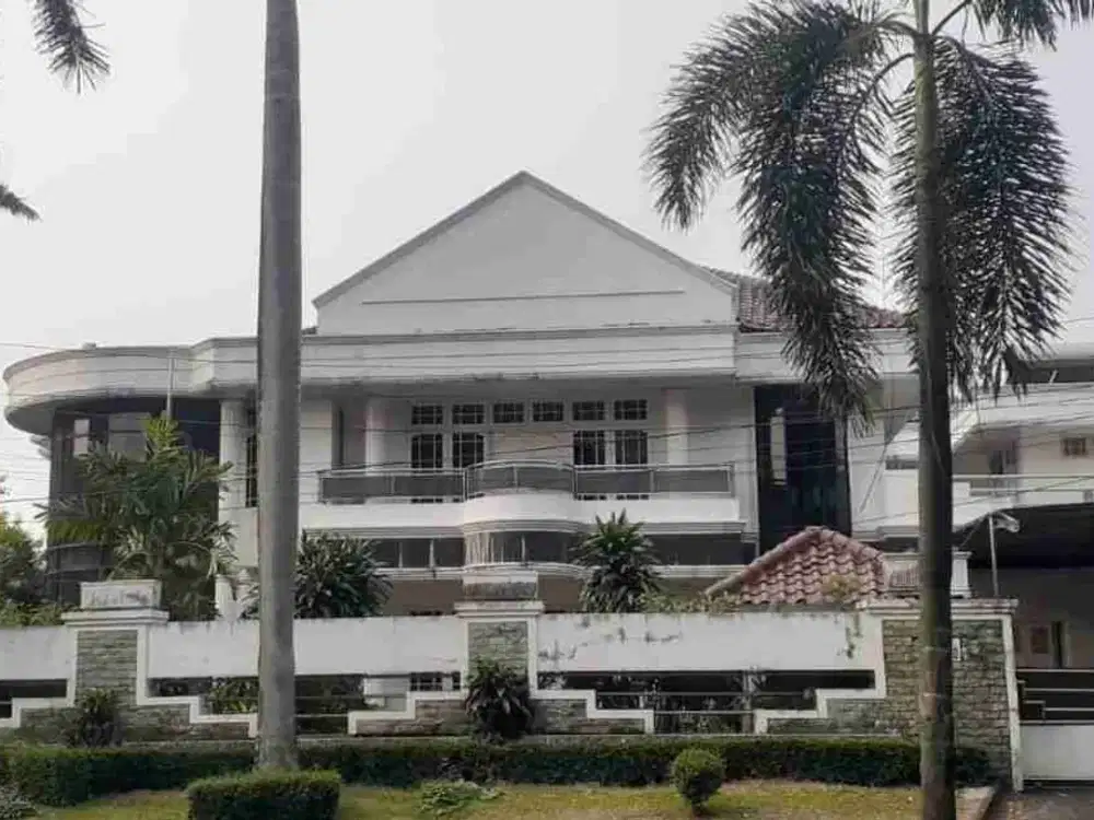 Dijual Murah Rumah Mewah dibawah NJOP di Pondok Indah