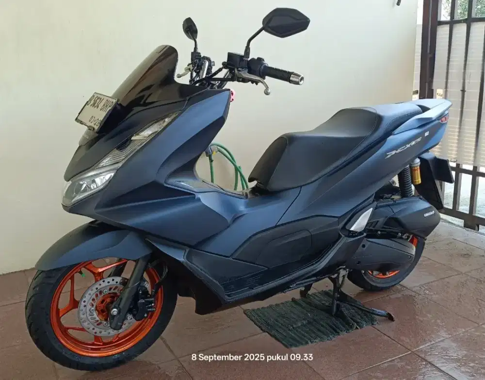 PCX 160 CBS ISS 03-2023 *ISTIMEWA*