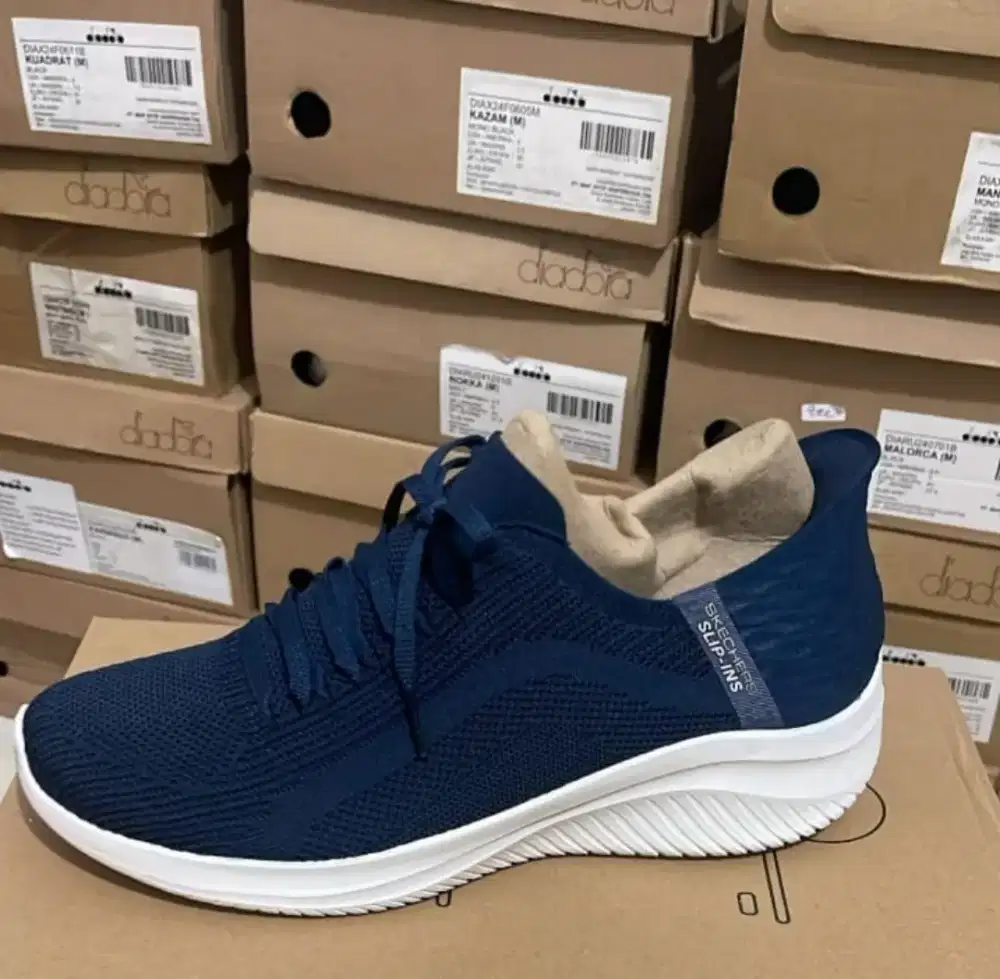 Sepatu Skechers Ori store murah