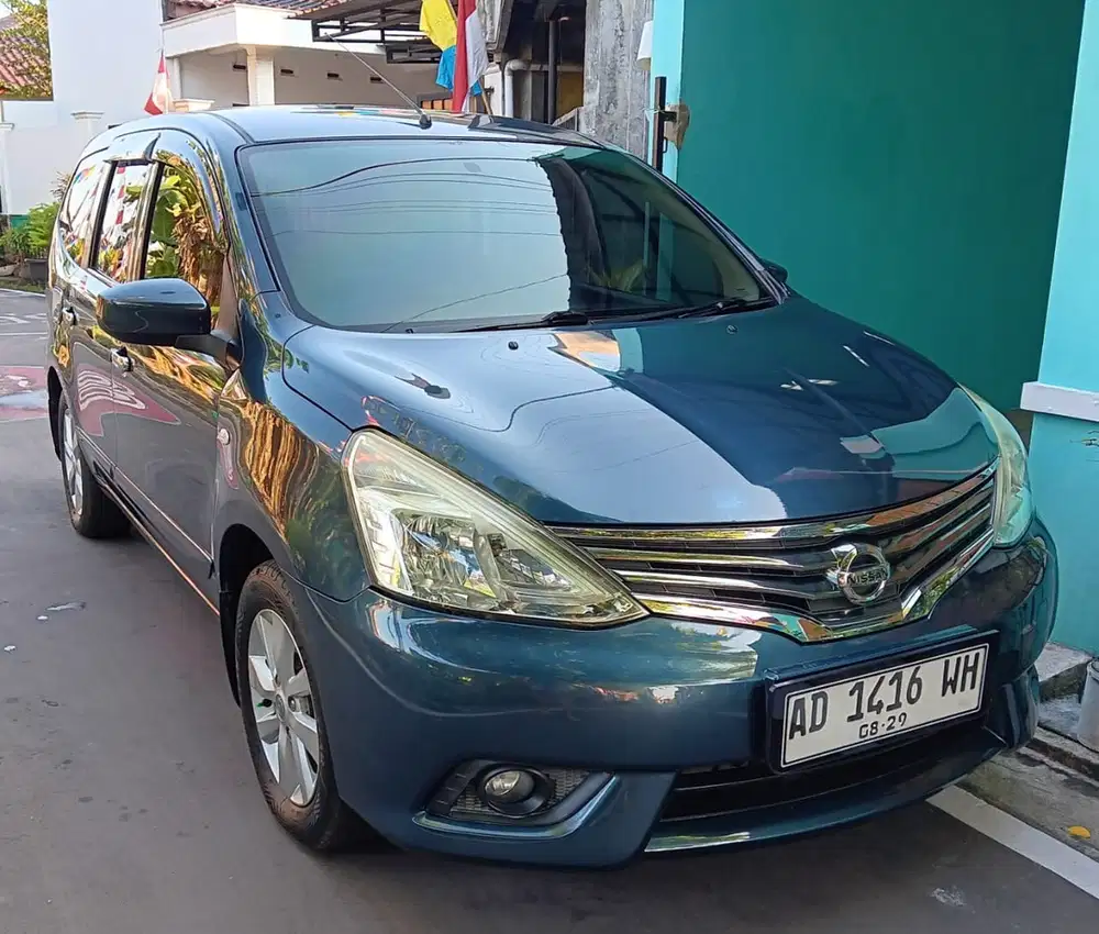 Nissan Grand livina 2015 Bensin