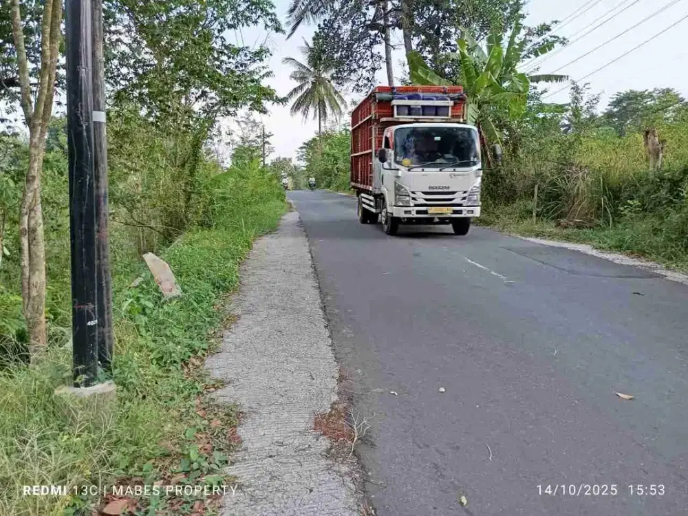 TANAH 450M SUPER MURAH PINGGIR JL  RAYA PAYAMAN WINDUSARI MAGELANG