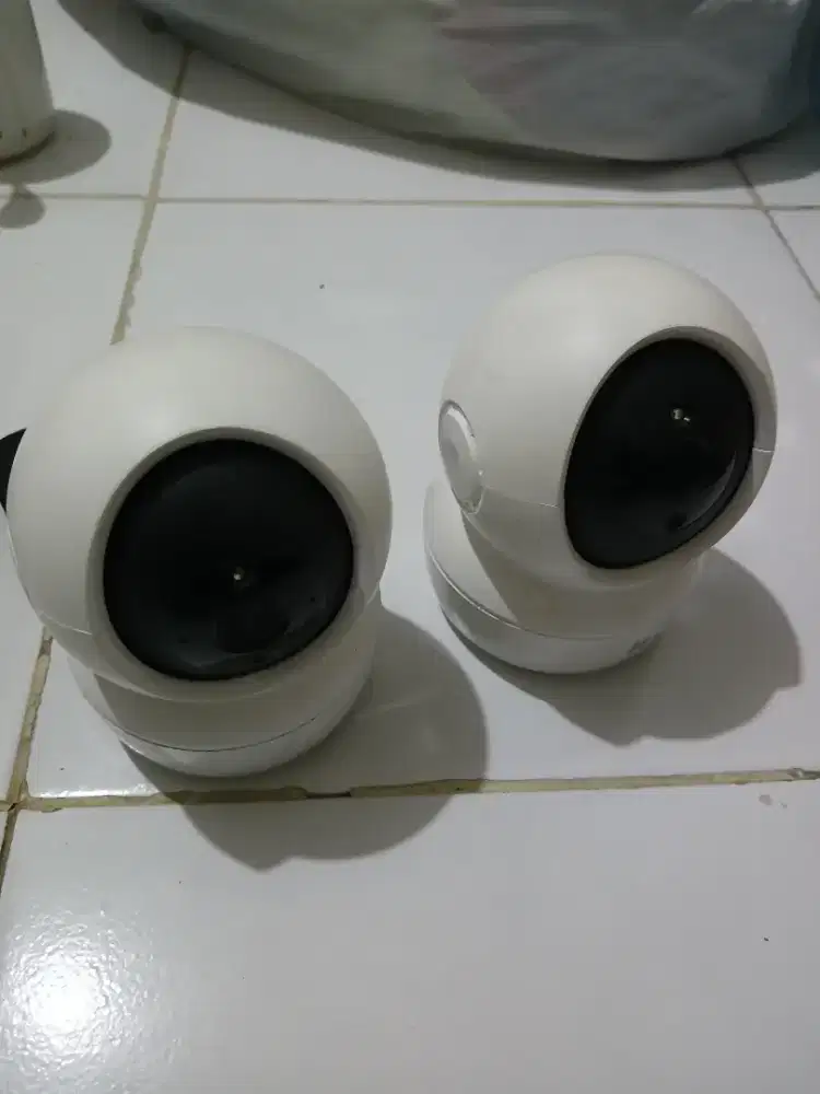 CCTV ezviz CS-C6N batangan sepasang