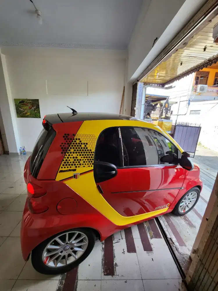 Dijual Mercy 2 pintu Smart fourtwo 2011 Panoramic STKN NEW DK