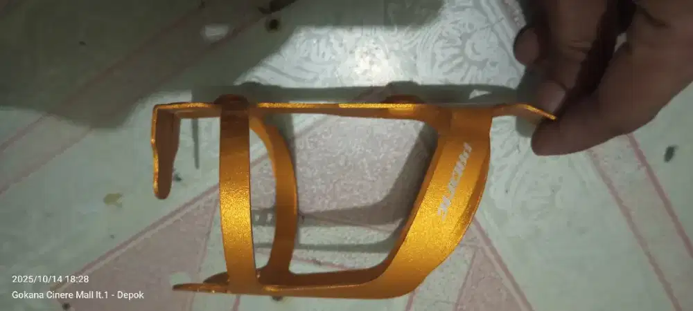 Braket pacific botol minum sepeda