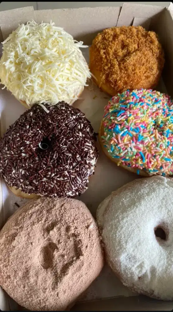 donat premium manis dan lembut