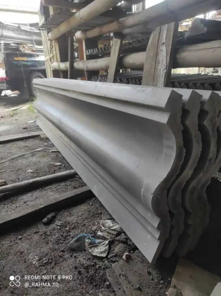 Lisplang profil beton bertulang