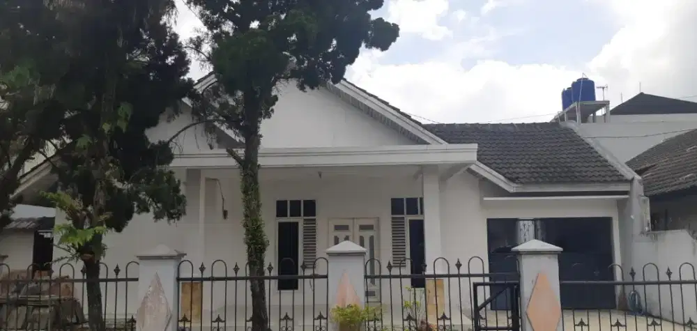 Rumah cantik siap huni