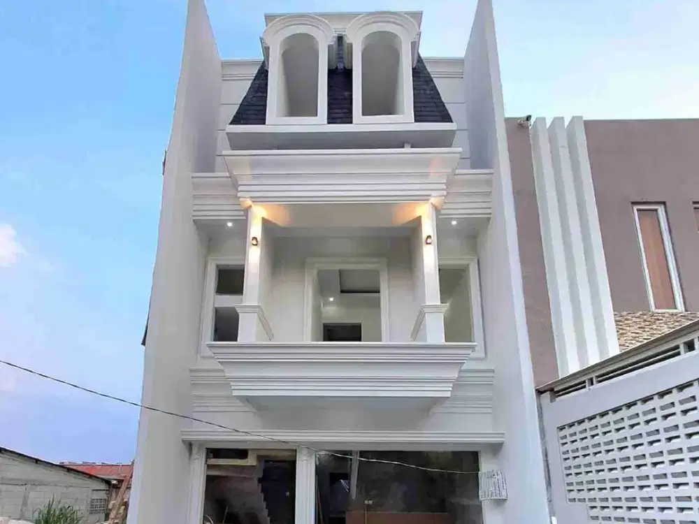 Rumah American Classic Dalam Cluster Di Kahfi 1 Jagakarsa Jakarta