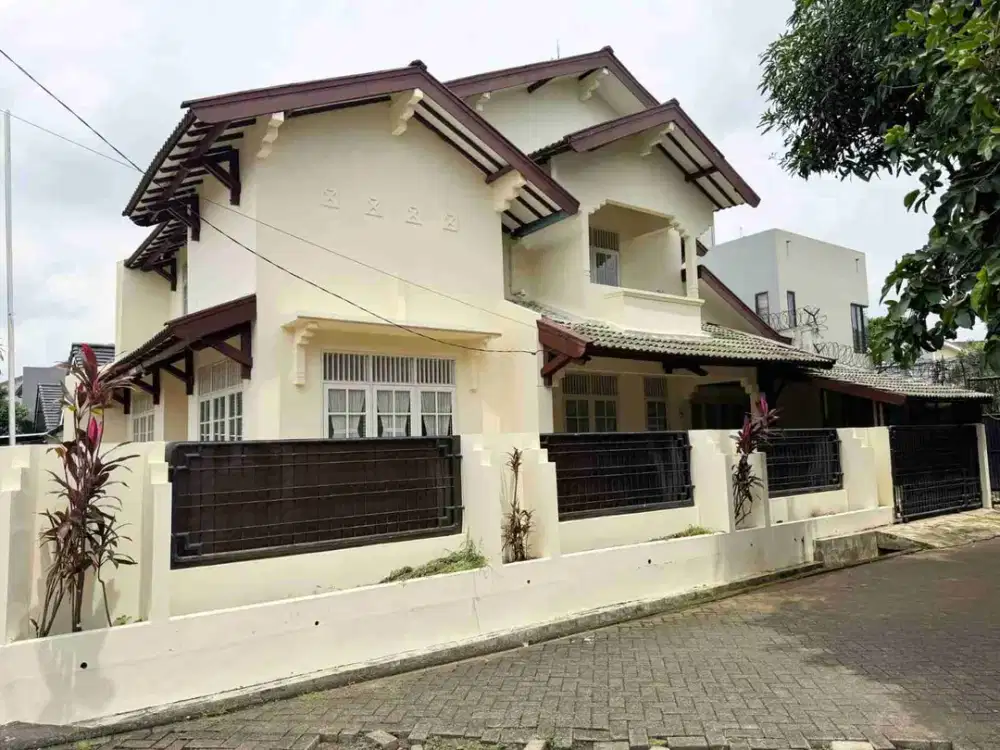 Dijual Rumah Hook Baru Renovasi 2 Lantai, Bintaro Jaya sektor 2