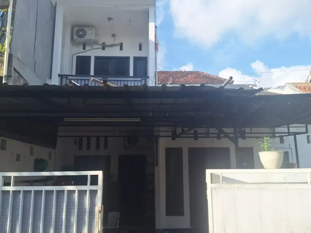 Dijual Rumah 2 Lantai Dikawasan Andakasa Gatsu Denpasar