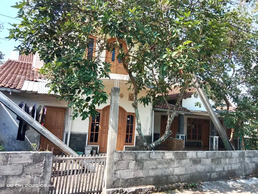 Rumah 2 Lantai Murah dekat Jalan Raya Selomartani