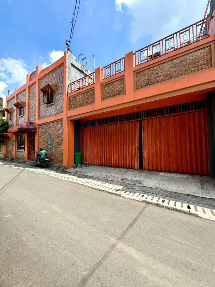 Kost Eklusif 13 Kamar Dekat Banyak Kampus Kawasan Elite Condongcatur