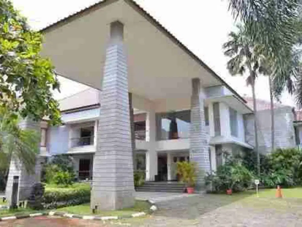 Dijual Cepat Hotel Bintang 3, Masih beroperasi, di Tengah Kota Bogor, Strategis