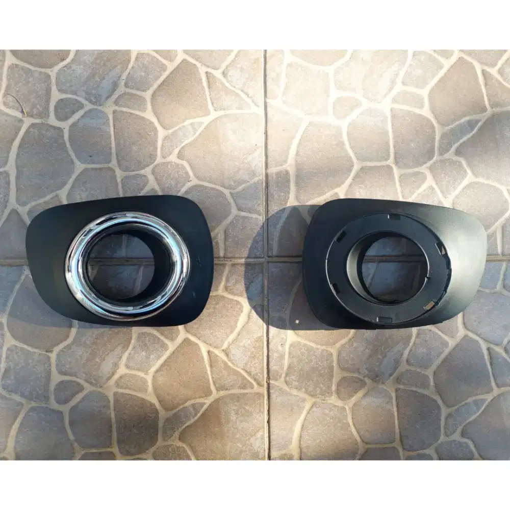 Cover Foglamp Mitshubishi Pajero 2009-2013