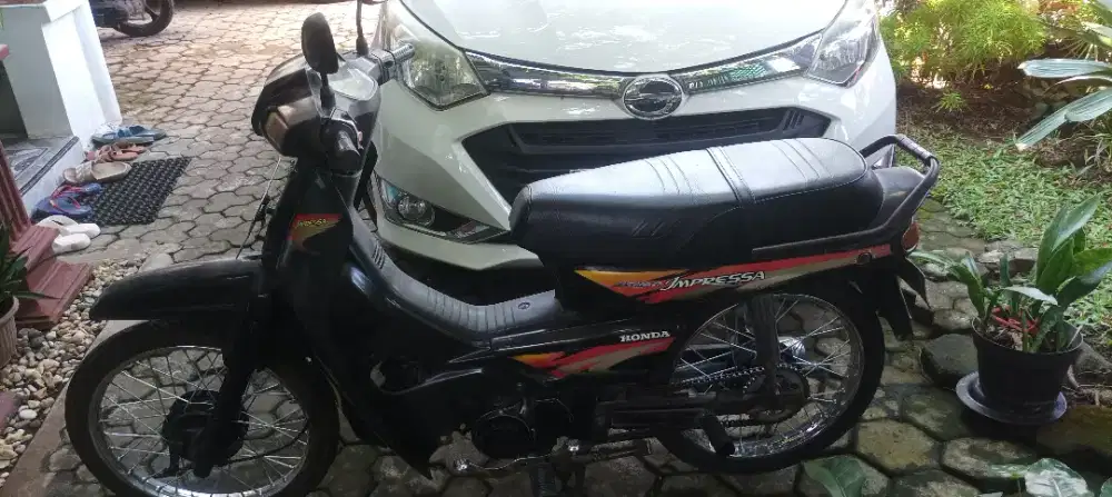 Dijual impresa tahun 2000