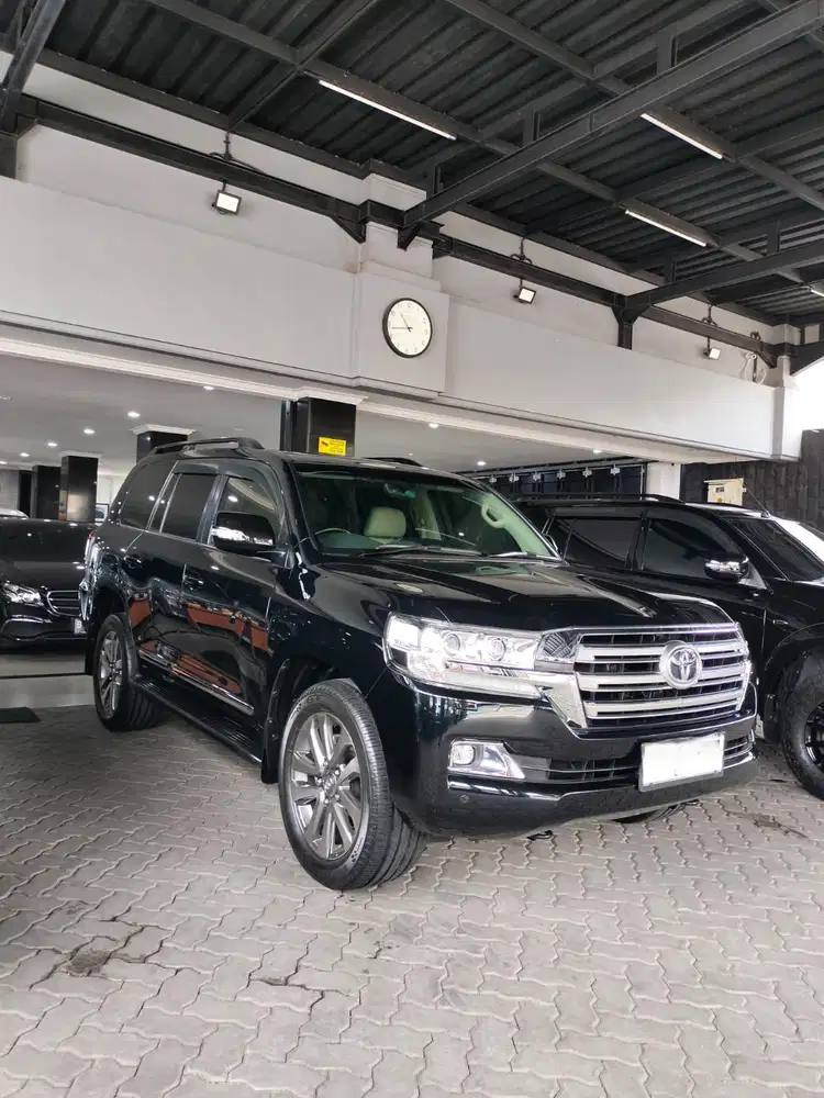 2020 Toyota Landcruiser VX 200 Diesel KM 21000 Antik