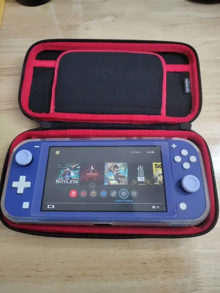 Nintendo switch lite blue set 18 games
