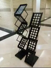 penyediaan rak brosur