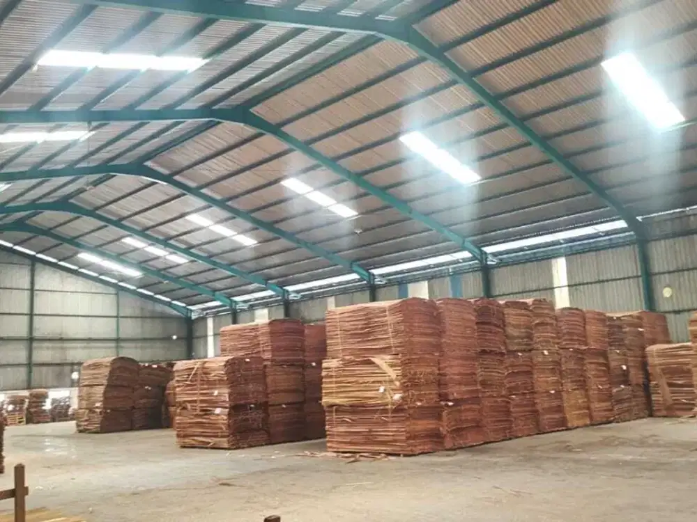 Pabrik kayu polywood berikut mesin dan ijin