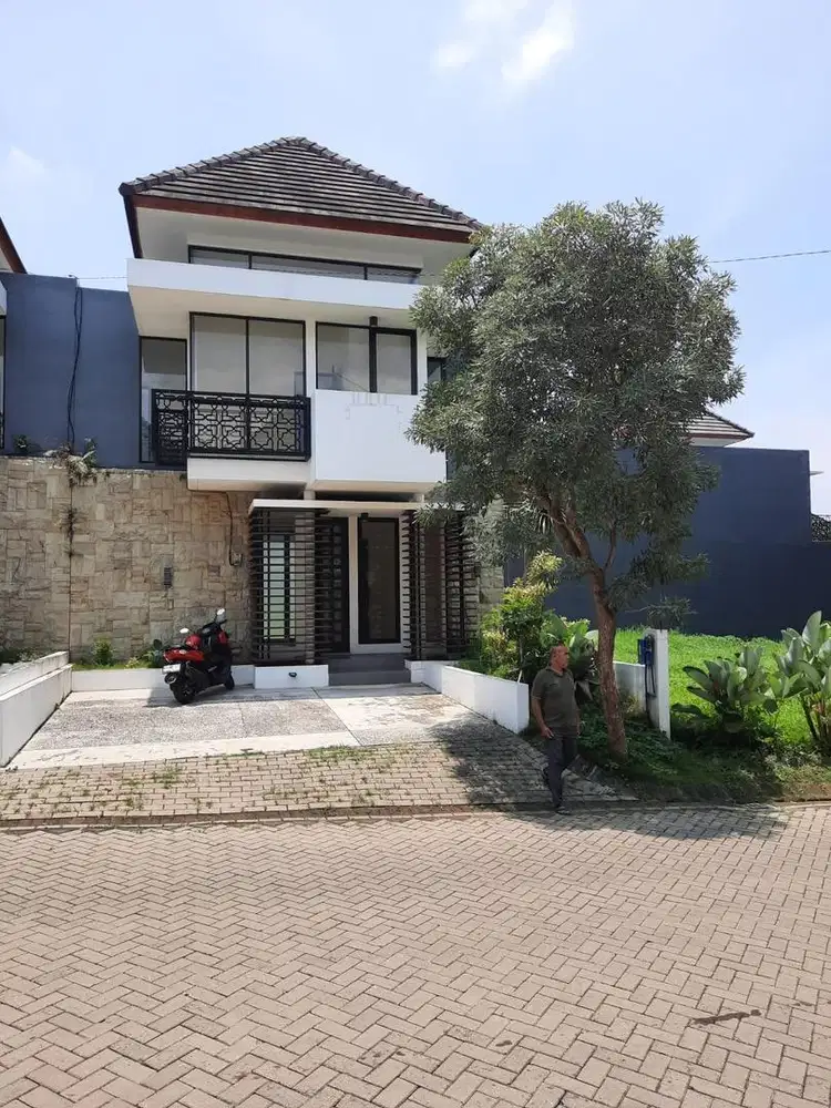 Rumah Luas 112 m2 Perumahan Adyna Residence